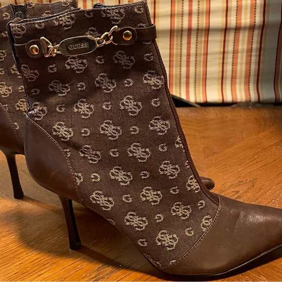Y2K Guess Logo Brown Pointed Toe Stiletto Heel Ankle Boots | Size: 7.5M - Picture 3 of 12
